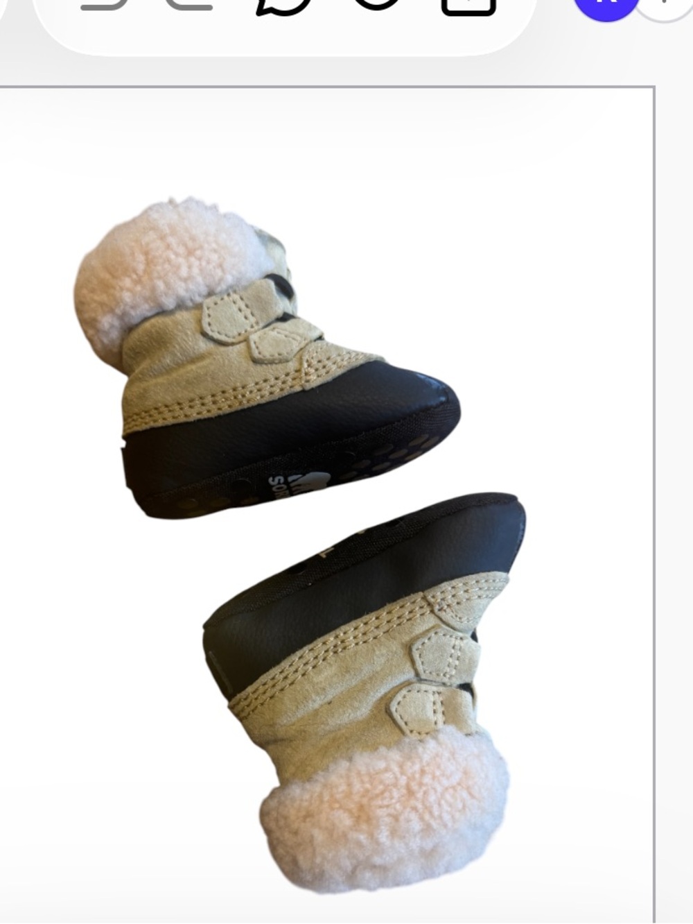 Kids Sorel sheep skin size 3 Cozy Winter Boots in Beige and Black used once